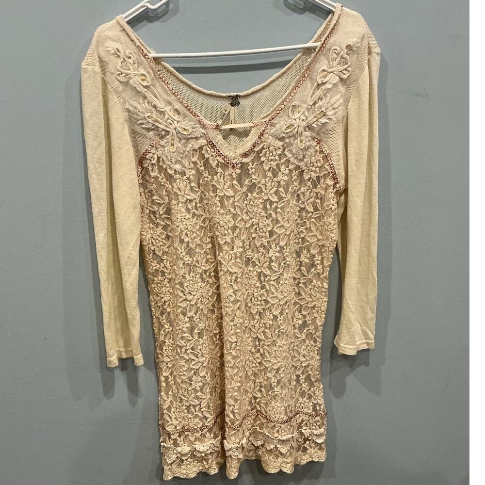 BKE Womens Crochet Tunic Top Sz XL Beige Lace Beaded‎ Boho Fairy Grunge Romantic